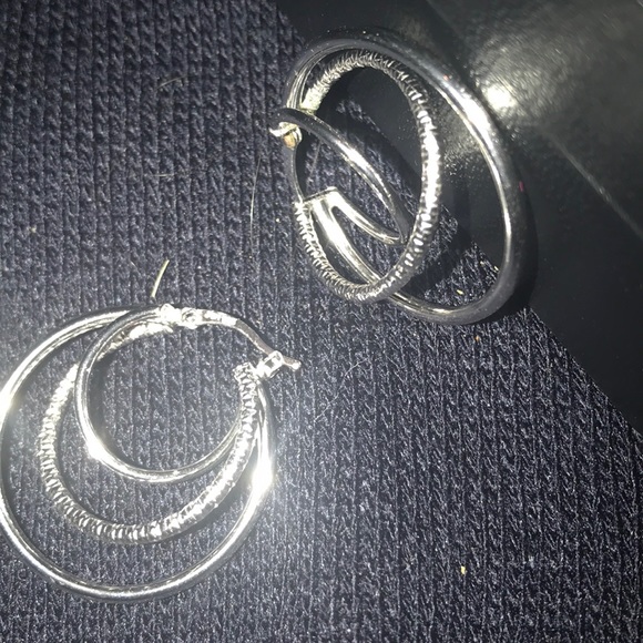 NWB STERLING HOOPS - Picture 3 of 5